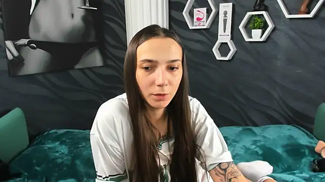 annabishop online show from January 28, 2025, 2:42 pm