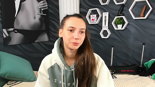 annabishop online show from February 2, 2025, 3:32 am