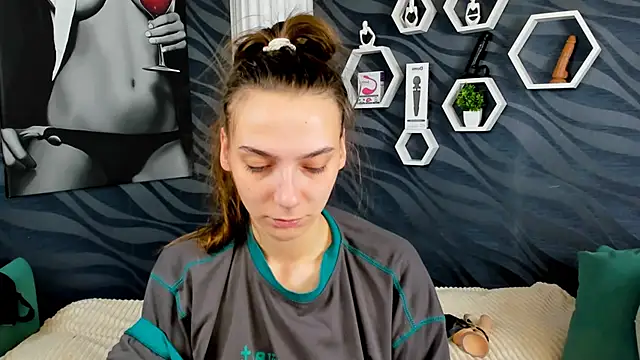 annabishop online show from February 10, 2025, 3:13 am