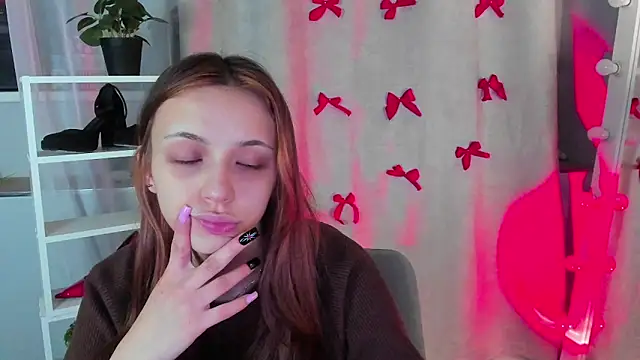 Snapshot of Sahara_Shields chatting on January 30, 2025, 10:08 am Sahara Shields online show from January 30, 2025, 10:08 am