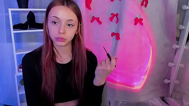 Snapshot of Sahara_Shields chatting on February 6, 2025, 1:21 pm Sahara Shields online show from February 6, 2025, 1:21 pm