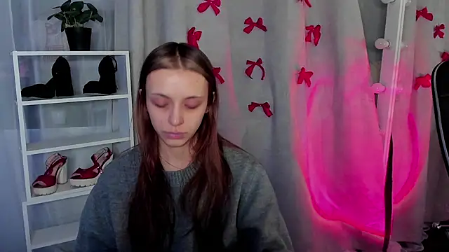 Snapshot of Sahara_Shields chatting on February 9, 2025, 1:25 pm Sahara Shields online show from February 9, 2025, 1:25 pm