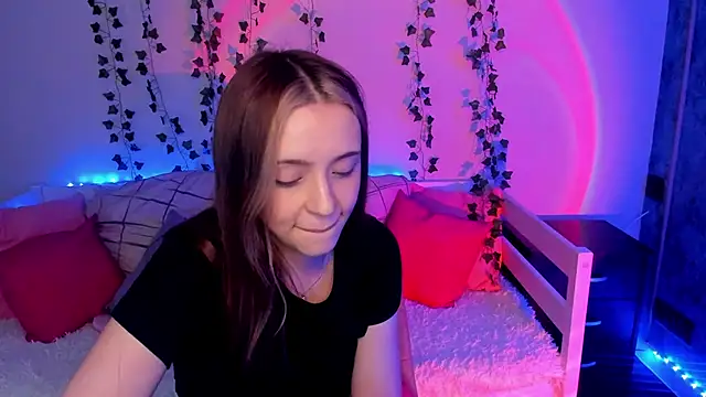 Snapshot of Sahara_Shields chatting on March 14, 2025, 4:30 pm Sahara Shields online show from March 14, 2025, 4:30 pm