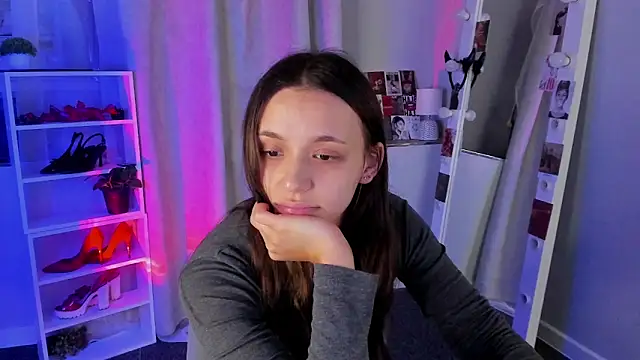 Snapshot of Sahara_Shields chatting on September 24, 2025, 9:56 am Sahara Shields online show from September 24, 2025, 9:56 am