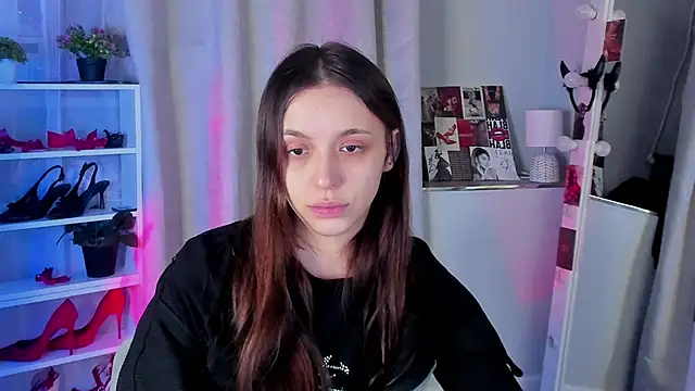 Snapshot of Sahara_Shields chatting on October 20, 2025, 9:21 am Sahara Shields online show from October 20, 2025, 9:21 am