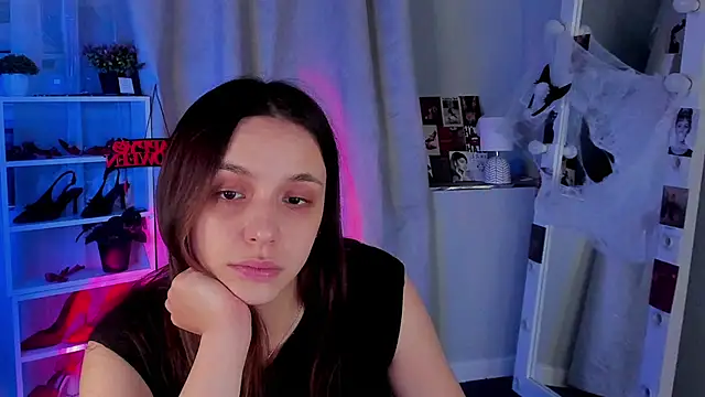 Snapshot of Sahara_Shields chatting on October 30, 2025, 10:06 am Sahara Shields online show from October 30, 2025, 10:06 am