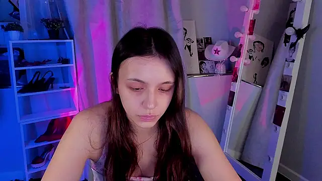 Snapshot of Sahara_Shields chatting on November 21, 2025, 11:09 am Sahara Shields online show from November 21, 2025, 11:09 am