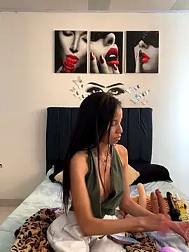 Snapshot of Keyler_True18 chatting on September 13, 2025, 2:39 pm Keyler True18 online show from September 13, 2025, 2:39 pm