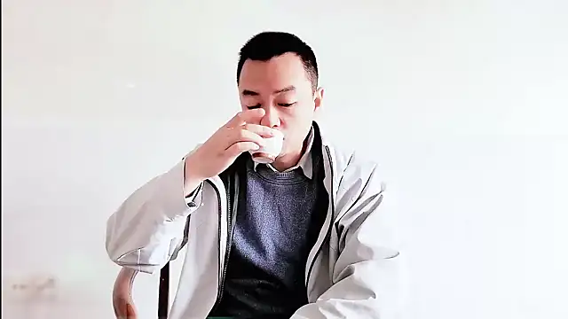 swg176 online show from October 29, 2025, 1:30 am