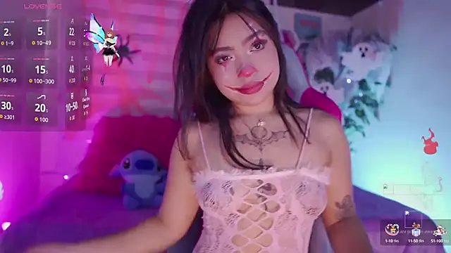 Snapshot of emma_soffia_ chatting on October 9, 2025, 7:01 pm emma soffia  online show from October 9, 2025, 7:01 pm