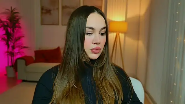 GoddessRoxana online show from December 4, 2025, 2:48 pm