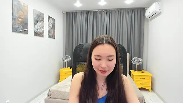 Snapshot of AnnaReyla chatting on February 15, 2025, 4:45 pm AnnaReyla online show from February 15, 2025, 4:45 pm