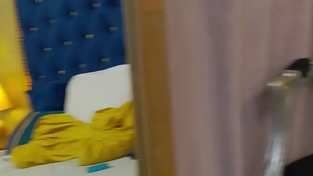 Annabellerise online show from March 18, 2025, 9:43 pm