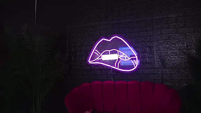 Annabellerise online show from September 23, 2025, 4:15 am