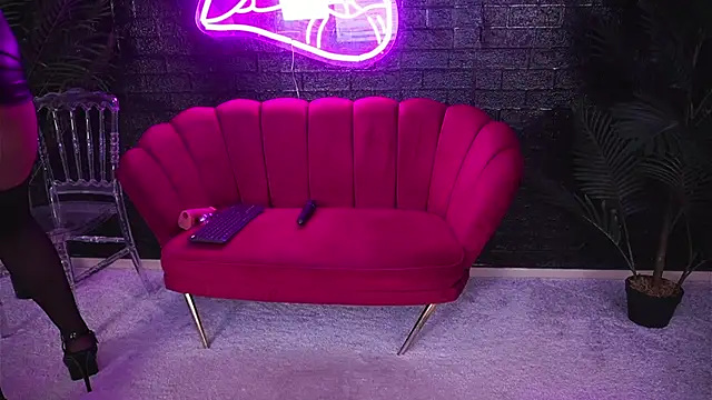 Annabellerise online show from September 25, 2025, 4:16 am