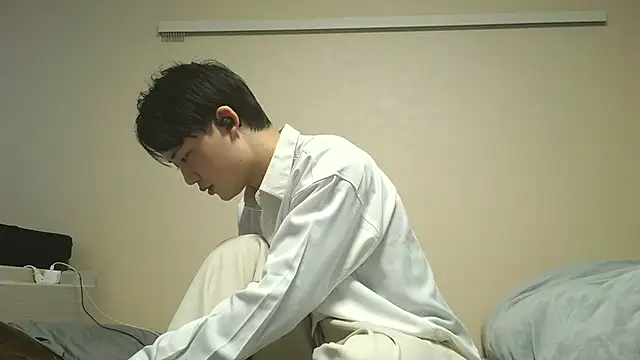 Snapshot of nunnun00 chatting on February 19, 2025, 5:05 am nunnun00 online show from February 19, 2025, 5:05 am