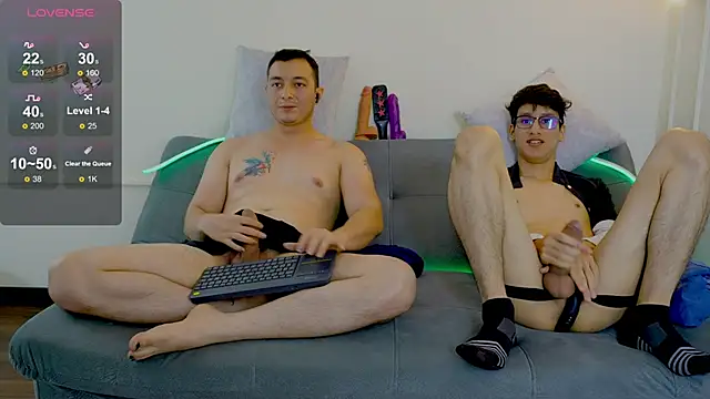 Snapshot of Cum_hunters chatting on January 31, 2025, 5:42 pm Cum hunters online show from January 31, 2025, 5:42 pm