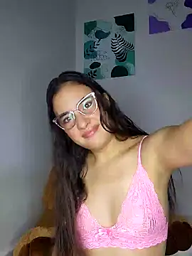 baaby-miiaa online show from March 18, 2025, 3:31 am