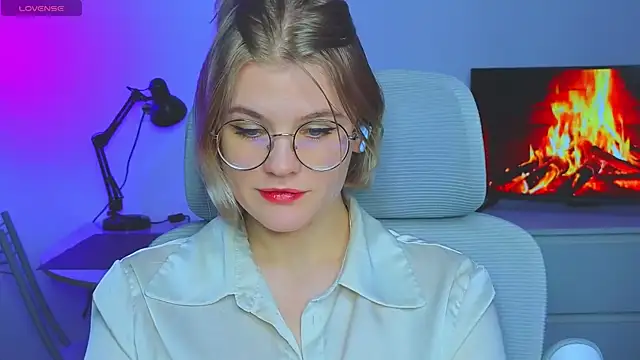 Snapshot of _JessieVibes chatting on February 6, 2025, 4:03 pm JessieVibes online show from February 6, 2025, 4:03 pm