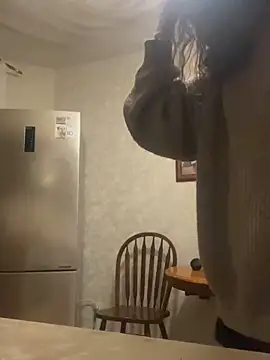 Snapshot of mollyEXD chatting on February 7, 2025, 1:47 am mollyEXD online show from February 7, 2025, 1:47 am