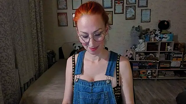 red rocco online show from January 29, 2025, 4:08 pm