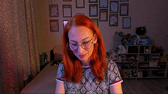 red rocco online show from February 27, 2025, 3:59 pm