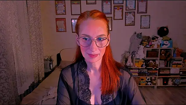 red rocco online show from March 20, 2025, 4:09 pm