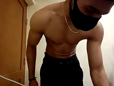 Snapshot of hot_hunk_boy chatting on February 10, 2025, 6:56 pm hot hunk boy online show from February 10, 2025, 6:56 pm