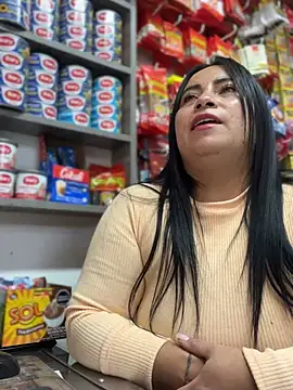 Miia Jazmin online show from February 8, 2025, 6:22 pm