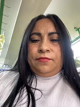 Miia Jazmin online show from February 9, 2025, 2:07 pm