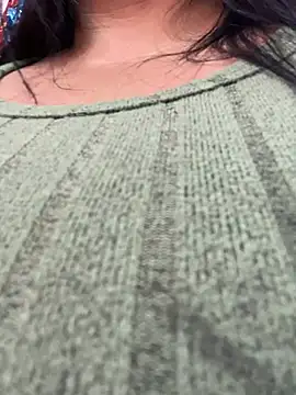 Miia Jazmin online show from February 10, 2025, 8:10 pm