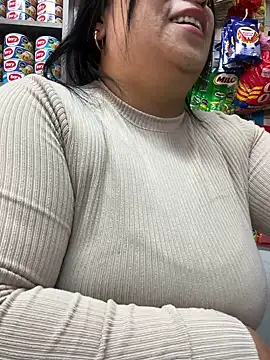 Miia Jazmin online show from February 15, 2025, 8:11 pm