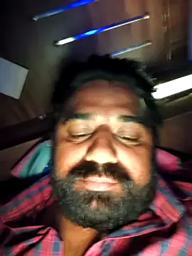 Snapshot of Raziv_komal143 chatting on February 21, 2025, 7:21 pm Raziv komal143 online show from February 21, 2025, 7:21 pm