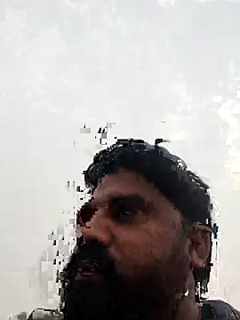 Snapshot of Raziv_komal143 chatting on October 31, 2025, 2:01 am Raziv komal143 online show from October 31, 2025, 2:01 am