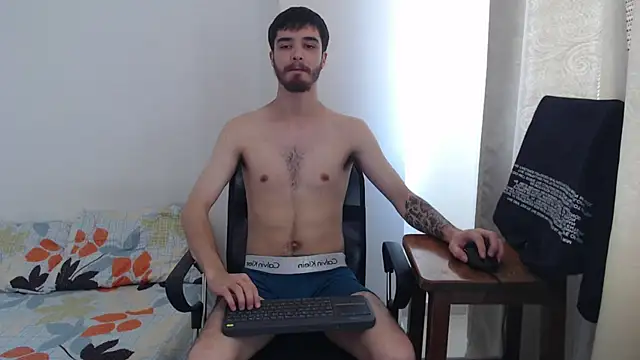 Snapshot of Aleex_Miller chatting on November 8, 2025, 4:29 pm Aleex Miller online show from November 8, 2025, 4:29 pm