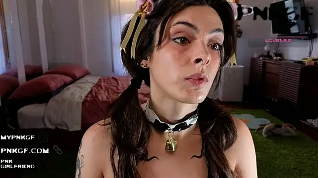 bunnierotten online show from October 7, 2025, 12:30 am