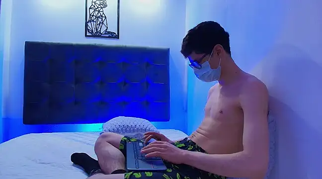 Snapshot of wolfandsky chatting on January 31, 2025, 11:46 am wolfandsky online show from January 31, 2025, 11:46 am