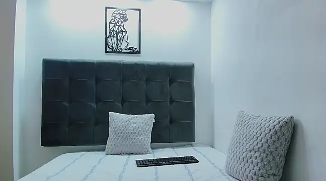 Snapshot of wolfandsky chatting on February 7, 2025, 1:11 pm wolfandsky online show from February 7, 2025, 1:11 pm