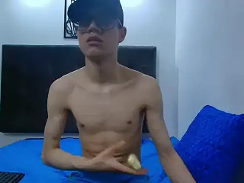 Snapshot of wolfandsky chatting on March 20, 2025, 8:51 pm wolfandsky online show from March 20, 2025, 8:51 pm