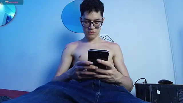 Snapshot of wolfandsky chatting on September 17, 2025, 11:56 am wolfandsky online show from September 17, 2025, 11:56 am