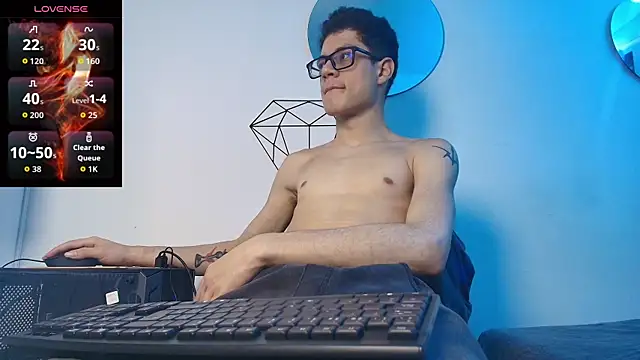 Snapshot of wolfandsky chatting on September 23, 2025, 11:24 am wolfandsky online show from September 23, 2025, 11:24 am