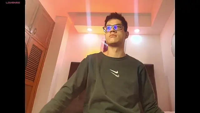 Snapshot of wolfandsky chatting on September 26, 2025, 11:58 am wolfandsky online show from September 26, 2025, 11:58 am