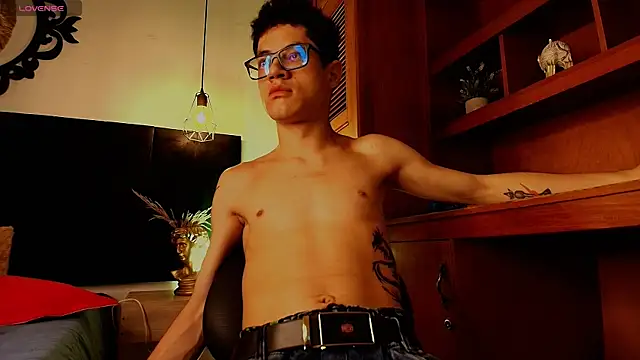 Snapshot of wolfandsky chatting on October 6, 2025, 11:51 am wolfandsky online show from October 6, 2025, 11:51 am