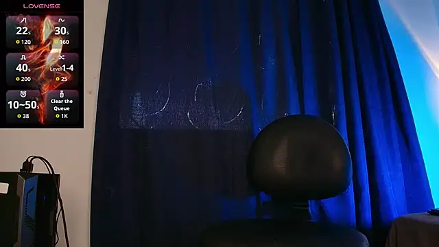 Snapshot of wolfandsky chatting on October 15, 2025, 11:54 am wolfandsky online show from October 15, 2025, 11:54 am