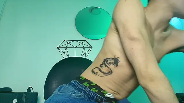 Snapshot of wolfandsky chatting on October 23, 2025, 11:31 am wolfandsky online show from October 23, 2025, 11:31 am