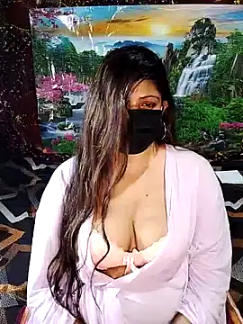 Snapshot of Lovely_WINDI chatting on January 24, 2025, 9:05 pm Lovely WINDI online show from January 24, 2025, 9:05 pm