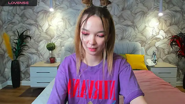 SusannJohnson online show from March 15, 2025, 12:34 pm