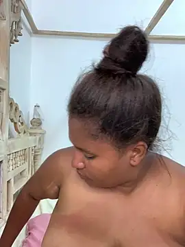 Snapshot of madell chatting on January 27, 2025, 5:15 pm madell online show from January 27, 2025, 5:15 pm