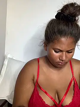 Snapshot of madell chatting on March 14, 2025, 2:20 am madell online show from March 14, 2025, 2:20 am