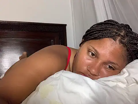 Snapshot of madell chatting on November 20, 2025, 2:34 am madell online show from November 20, 2025, 2:34 am